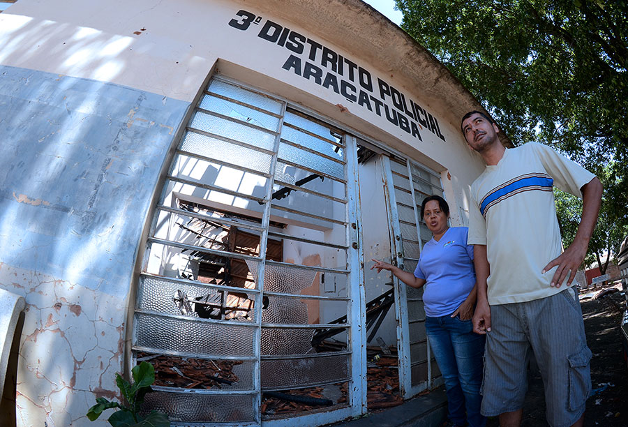 Vereador Arlindo pede limpeza urgente de prédio do antigo 3ºDP