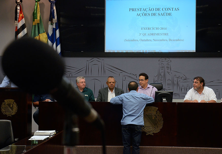 Saúde presta contas em audiência na Câmara