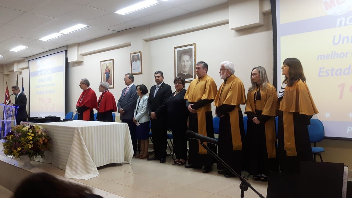 Câmara participa de entrega de título de Doutor Honoris Causa