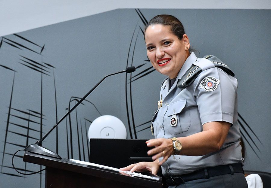 Coronel PM Adriana Roledo Belluzzo será homenageada pela Câmara