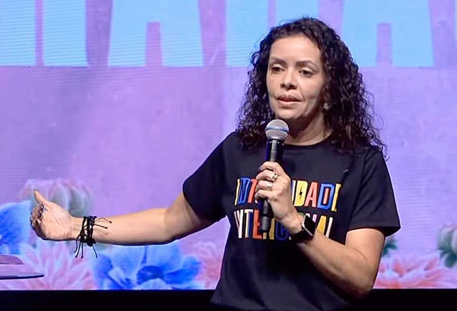 Pastora das Igrejas Amor e Cuidado será homenageada pela Câmara Pastora das Igrejas Amor e Cuidado será homenageada pela Câmara