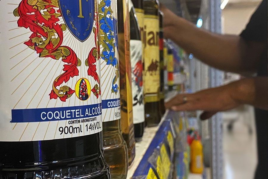 Requerimento questiona sobre possíveis casos de intoxicação por metanol