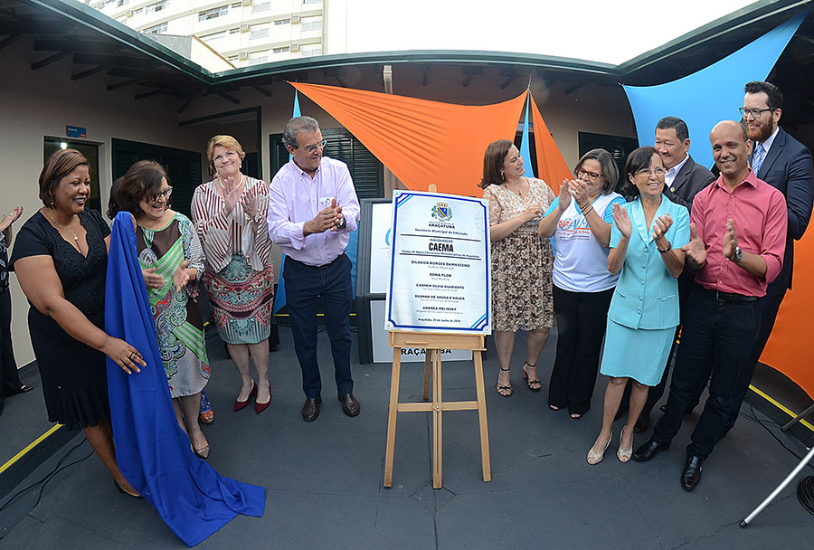 Vereadores Papinha e Saito participam de inauguração do Caema