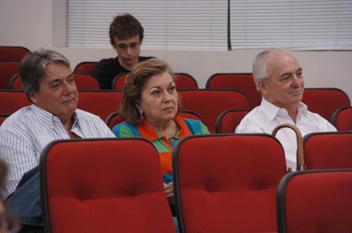Vereadora homenageia entidades que completam cinqüentenário em 2009